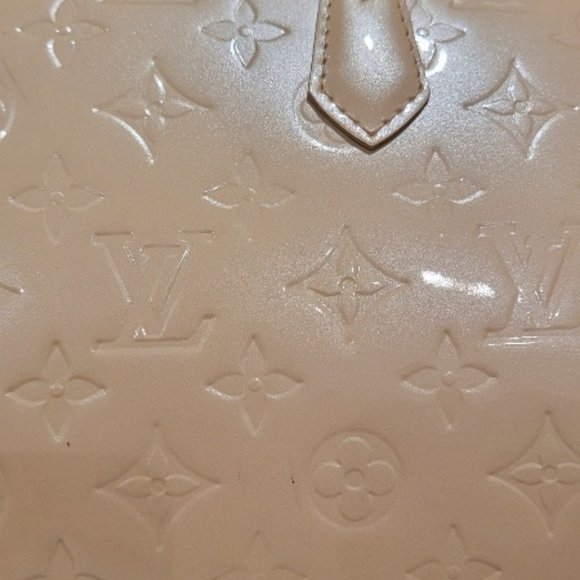 Louis Vuitton Sherwood Blanc Pearl Shoulder Handbag GM - Picture 2 of 16